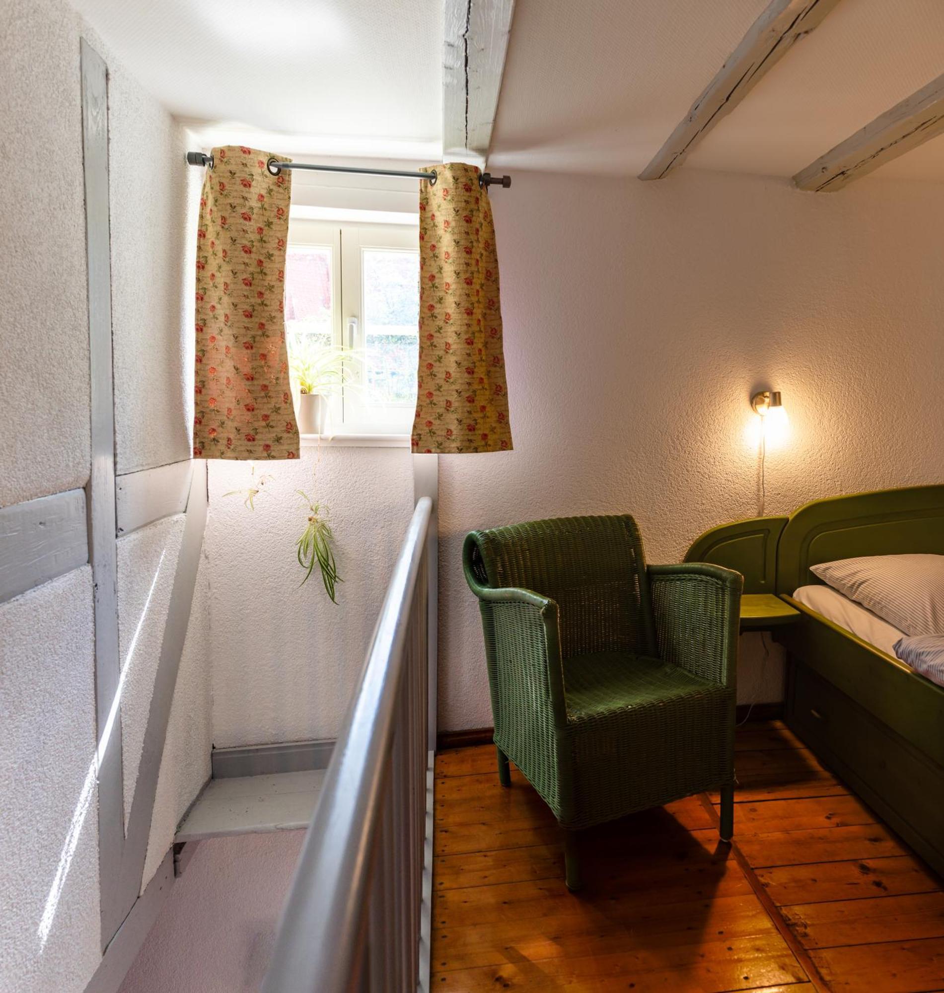 Fachwerkhotel - Ferienhaeuser Vorhof Zur Hoelle Quedlinburg Eksteriør bilde