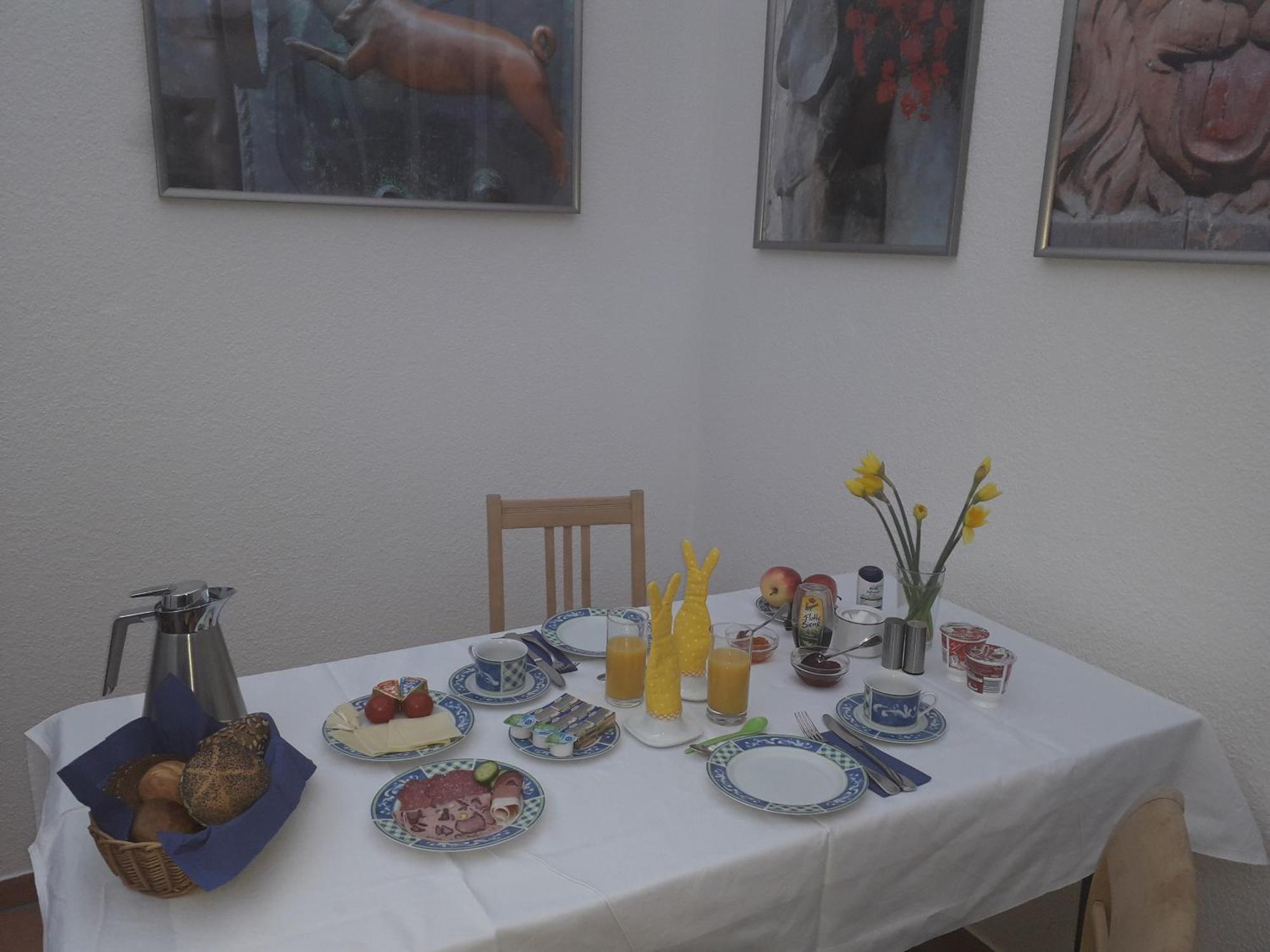 Fachwerkhotel - Ferienhaeuser Vorhof Zur Hoelle Quedlinburg Eksteriør bilde